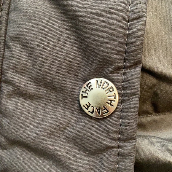 The North Face Sierra Down Parka - Picture 10 of 16